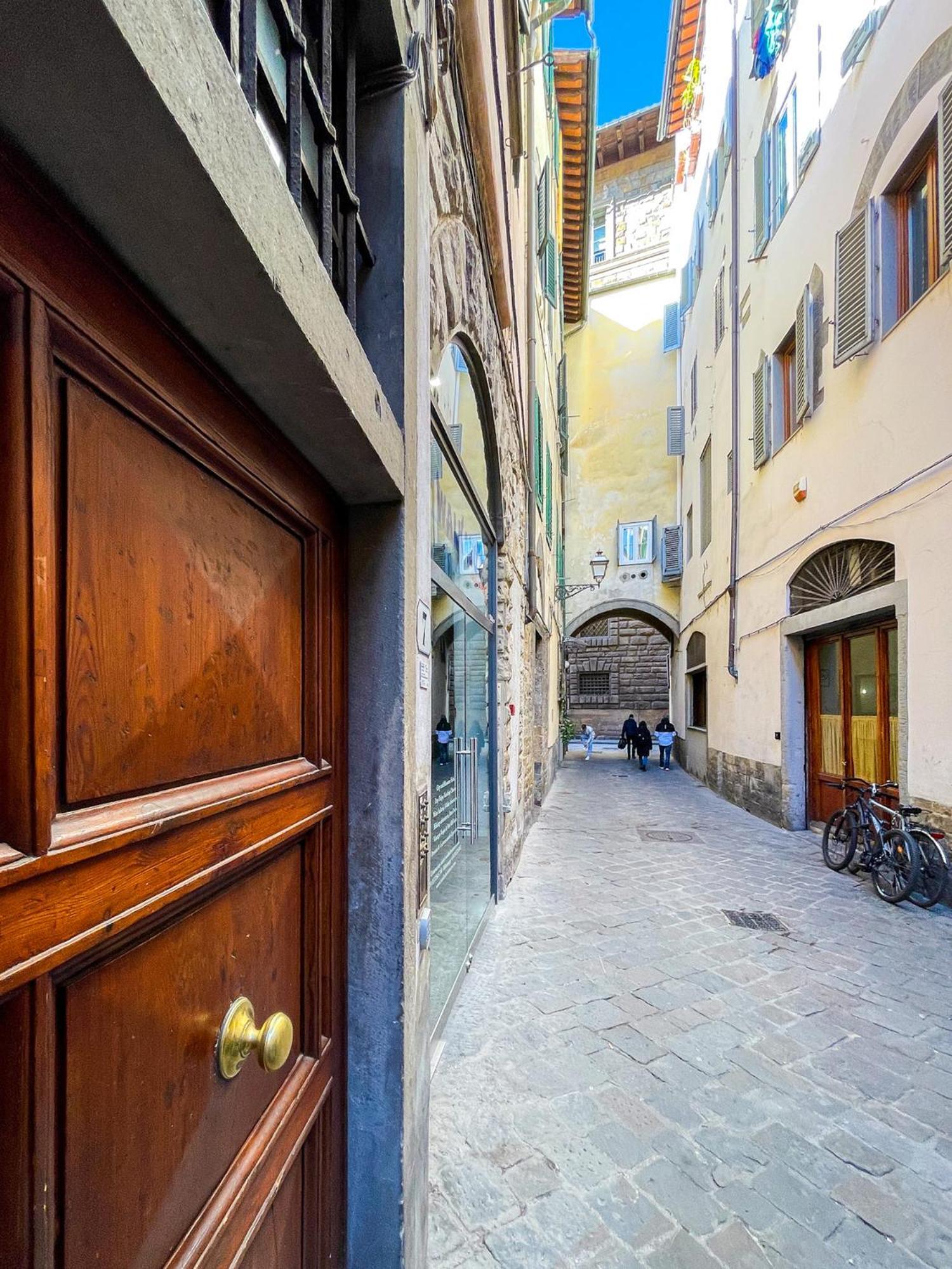 Lovely Apartment Near Piazza Della Signoria Florenţa Exterior foto